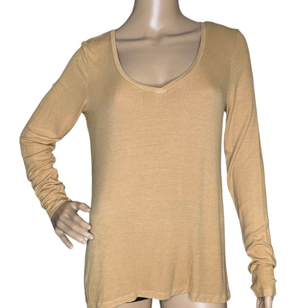 AE soft & sexy ribbed tan long sleeved tee medium